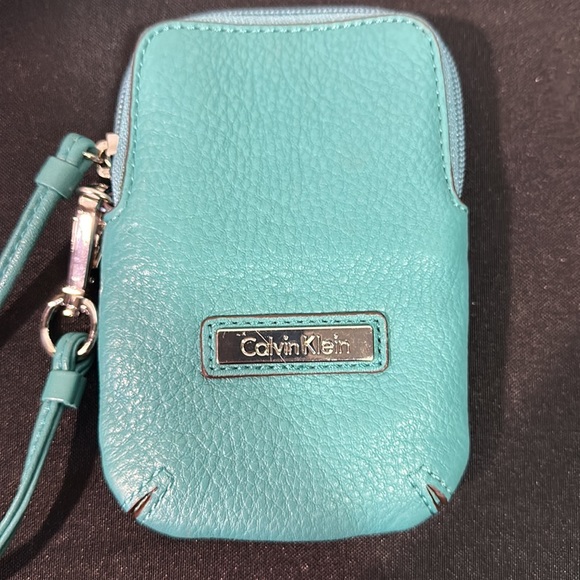 Purse - Picture 2 of 3